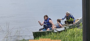 [Gretchen with boaters, 2026:06:20 13:26:17, 31.1621442, -83.5478938 --jsq for WWALS]