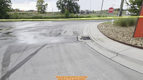 [Movie: Storm drain in sight of Exit 16, I-75 (23M), 2026-08-22, 17:16 --jsq for WWALS]