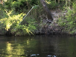 [Pipe from river, 09:35:43, 30.8183417, -83.0172361]