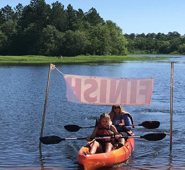 [Tandem female canoe, orange (BW)]