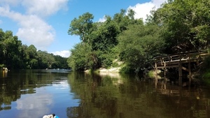 Very slanting dock (approx. location), 30.5877500, -83.2571200